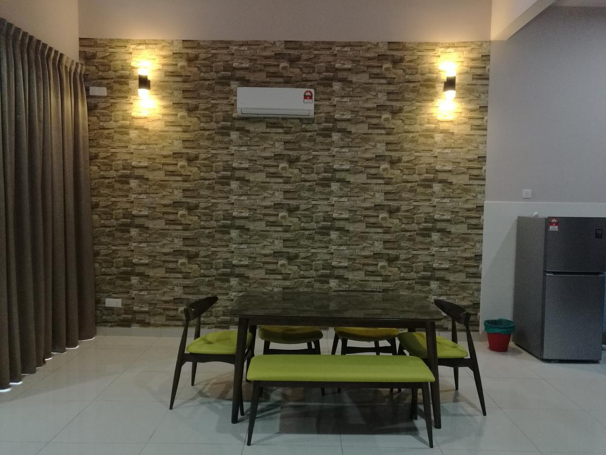 Yy Simple Homestay 2 @ Nusa Sentral